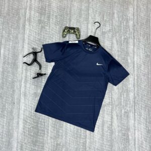 Nike Pro Dri-FIT Short-Sleeve T-shirt
